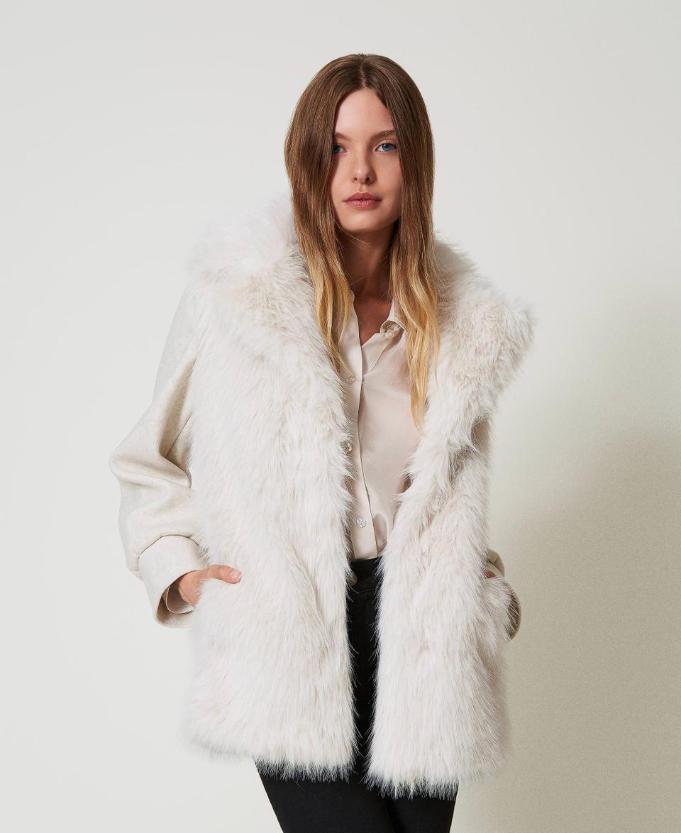 Twin Set Cappotto in panno e faux fur Fino al 65% di sconto