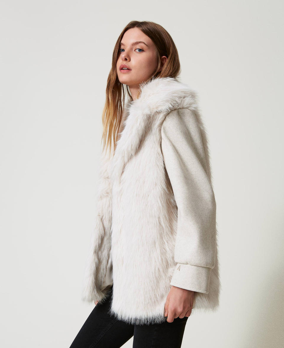 Twin Set Cappotto in panno e faux fur Fino al 65% di sconto