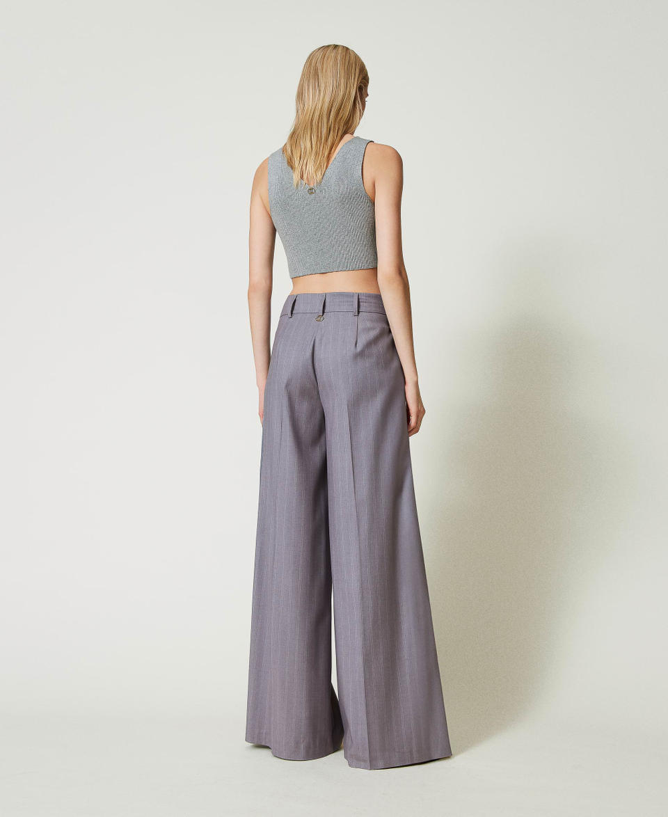 Twin Set Pantaloni wide leg gessati con risvolto Novità