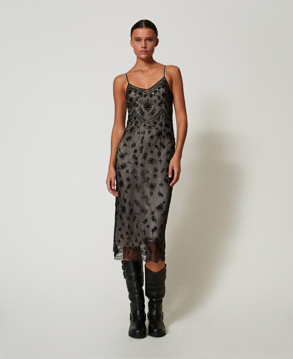 Twin Set Abito longuette in tulle con ricamo a mano Shopping online