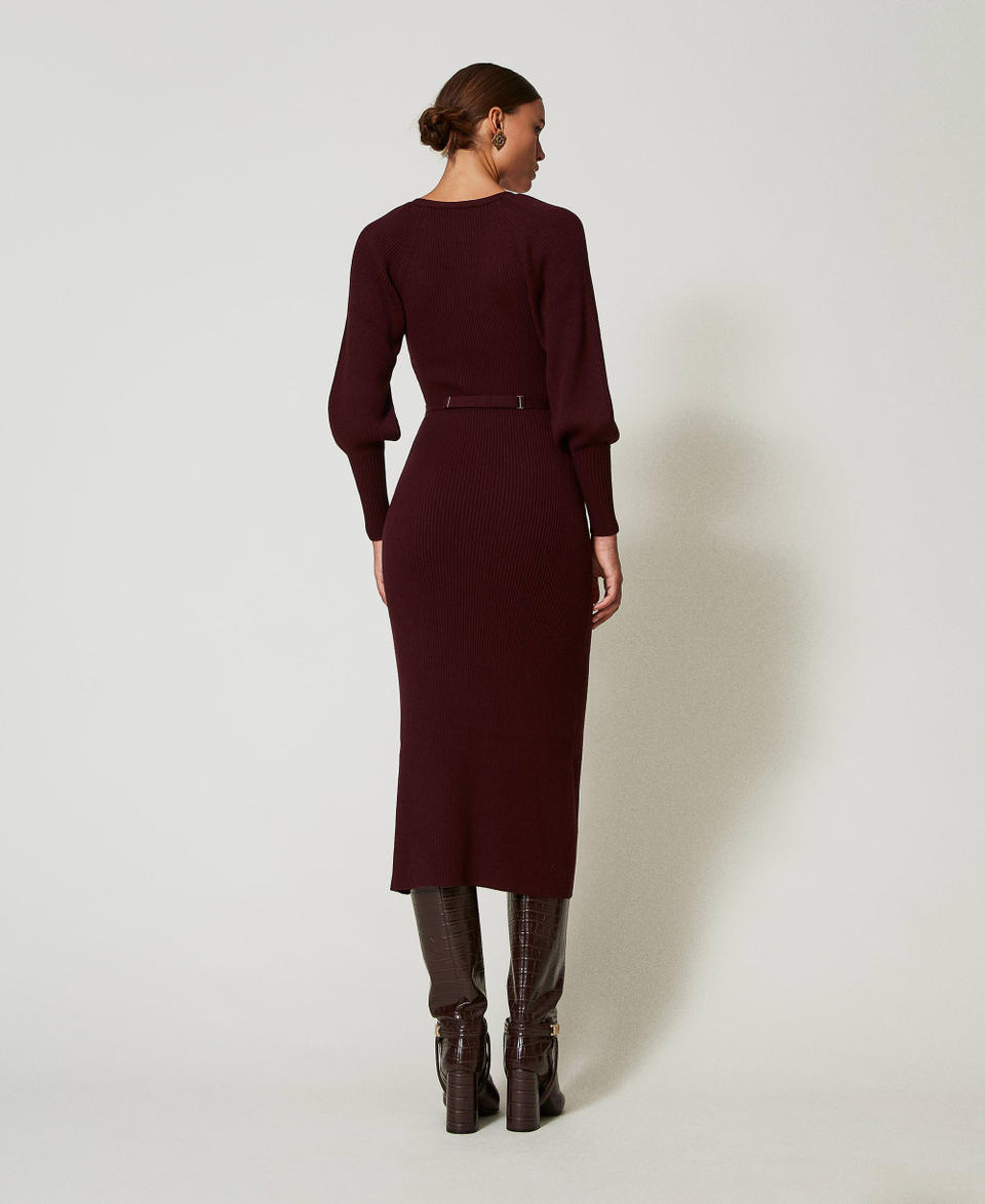 Twin Set Abito lungo in maglia a costine con cintura Liquidazione