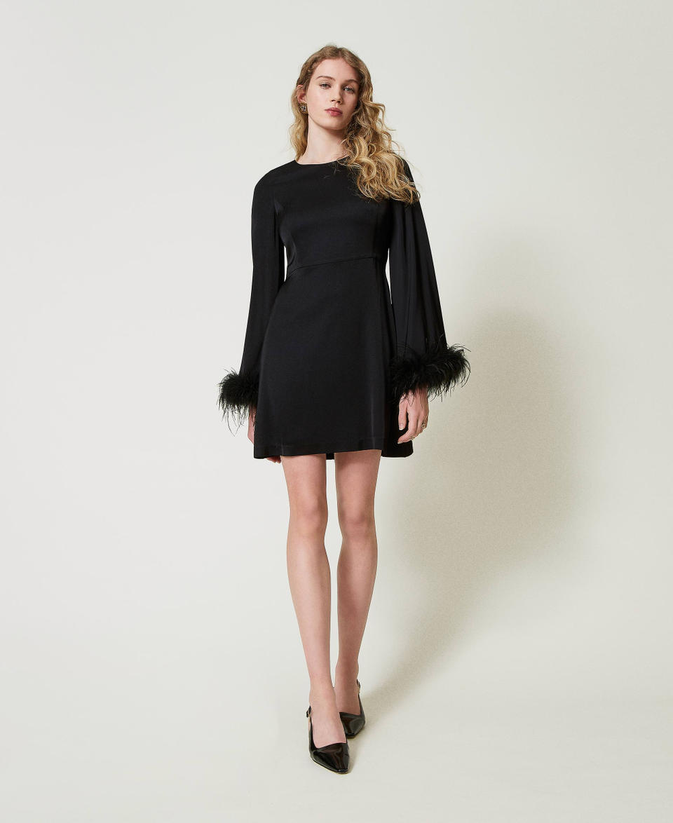 Twin Set Abito corto in raso con piume Outlet