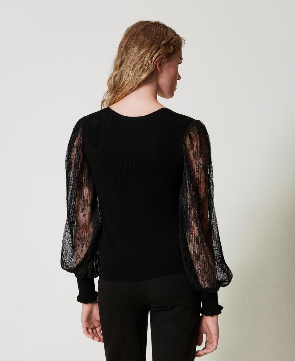 Twin Set Maglia doppio uso con maniche in pizzo Saldi