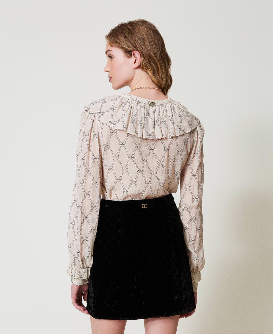 Twin Set Blusa in creponne con stampa fiocchi Rilascio limitato