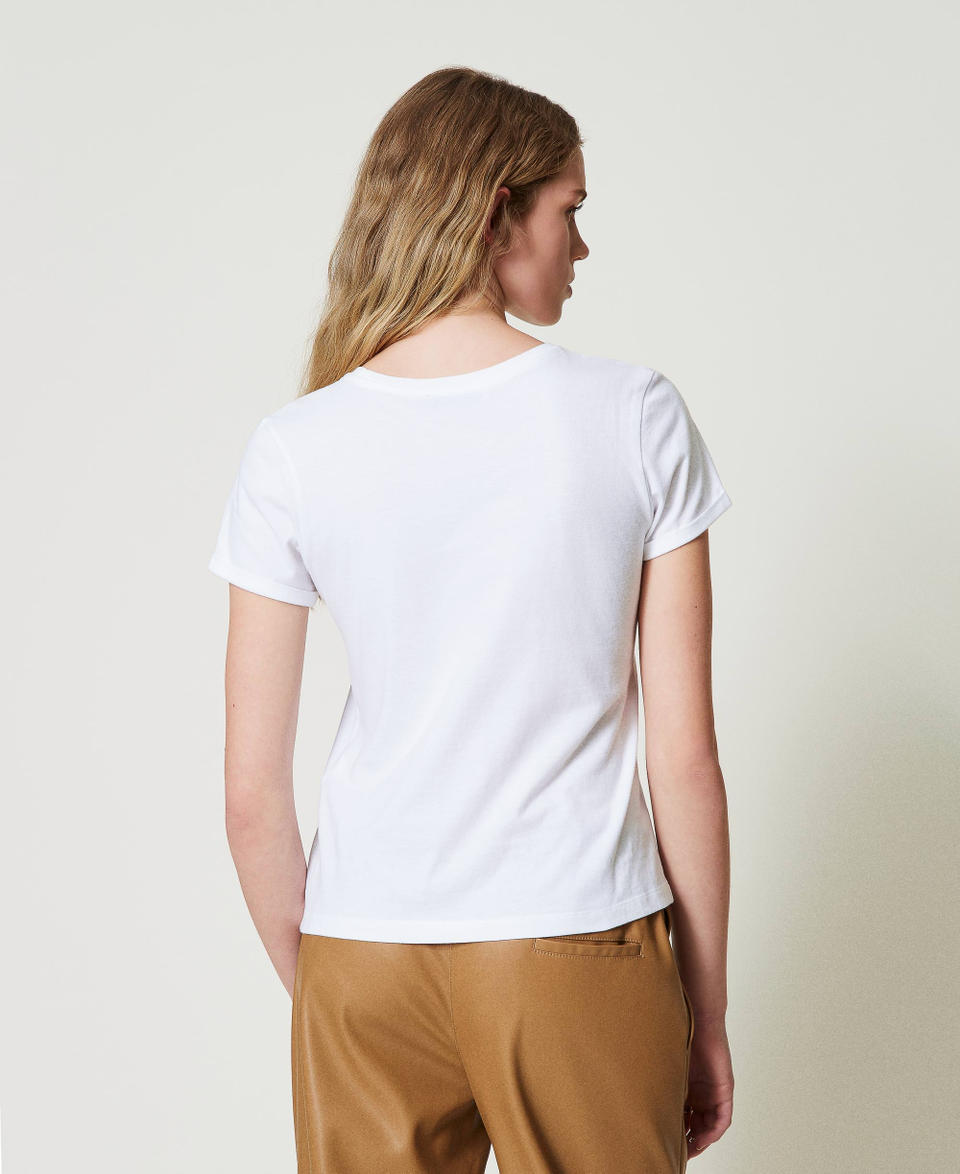 Twin Set T-shirt fitted con spilla crochet Hotsell