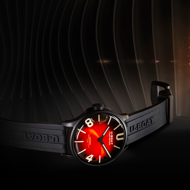 U Boat DARKMOON 40 MM RED PVD SOLEIL Offerte