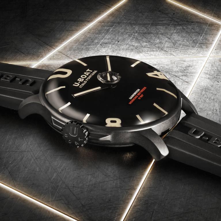 U Boat DARKMOON 44MM BLACK PVD Convenienza