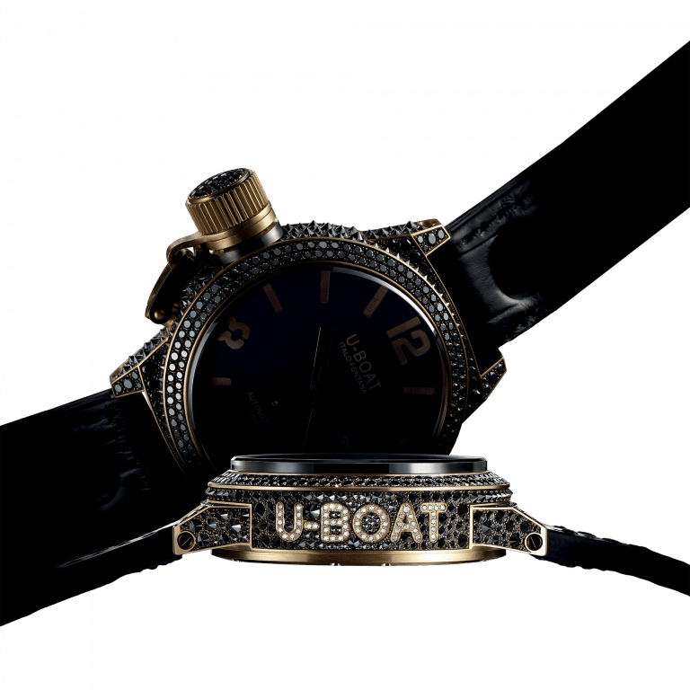 U Boat BLACK SWAN 45MM Offerta