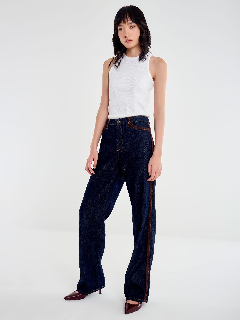 Vicolo Jeans Icon Alex con Profili in Alcantara Blu Sconto