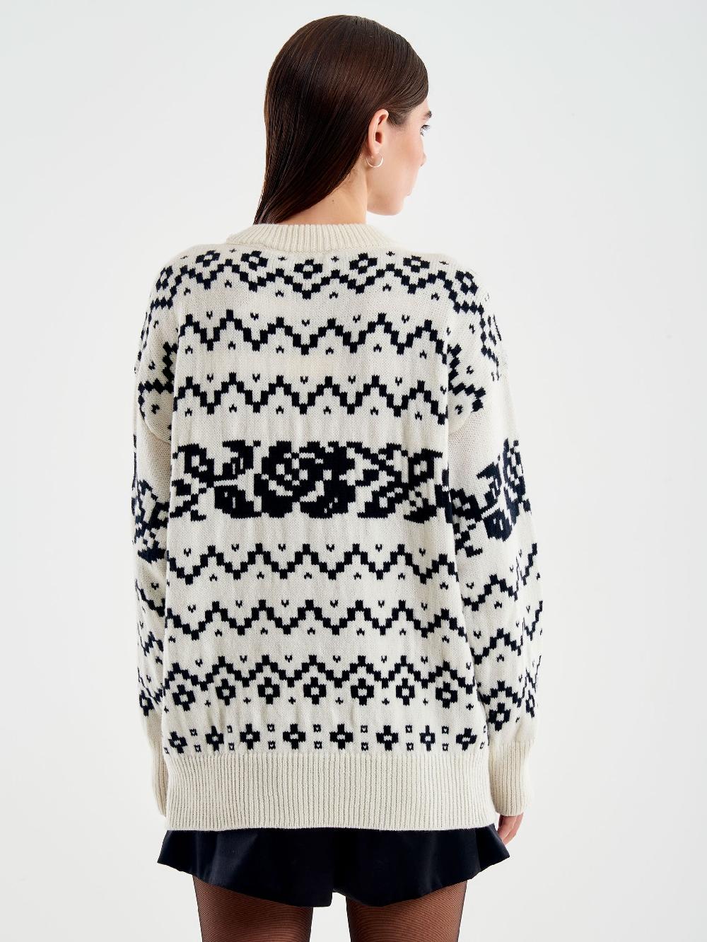 Vicolo Pull Jaquard Rose Stilizzate Bianco In Vendita