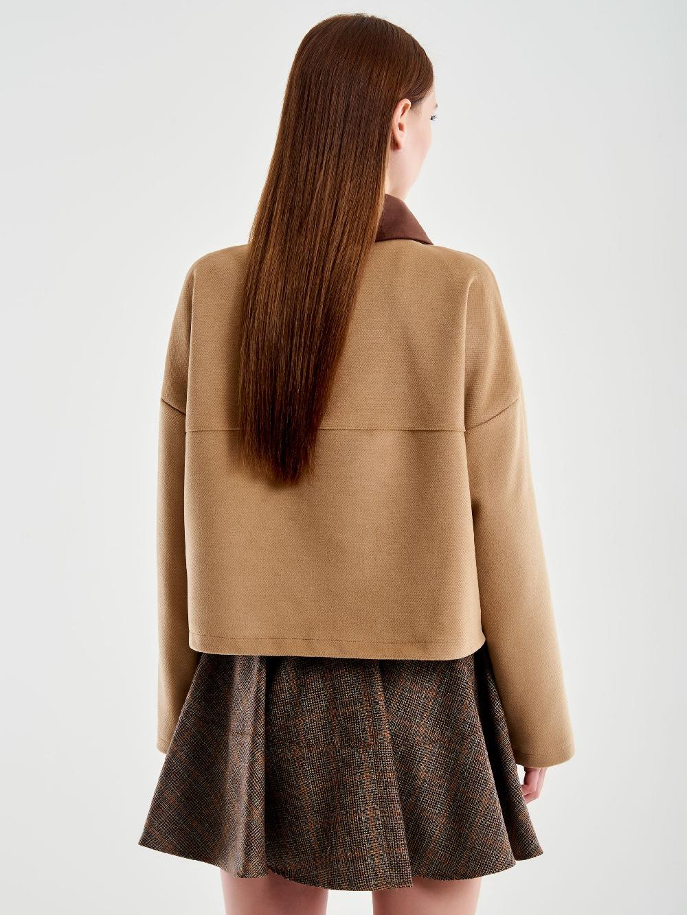 Vicolo Giacca Cropped con Spilla Gioiello Beige 2025