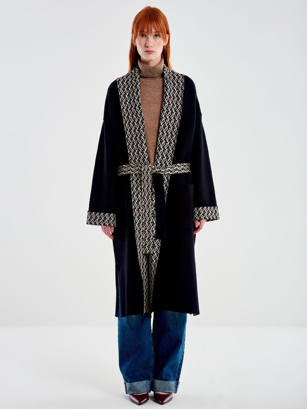 Vicolo Cappotto in Maglia Nero Vendite stagionali