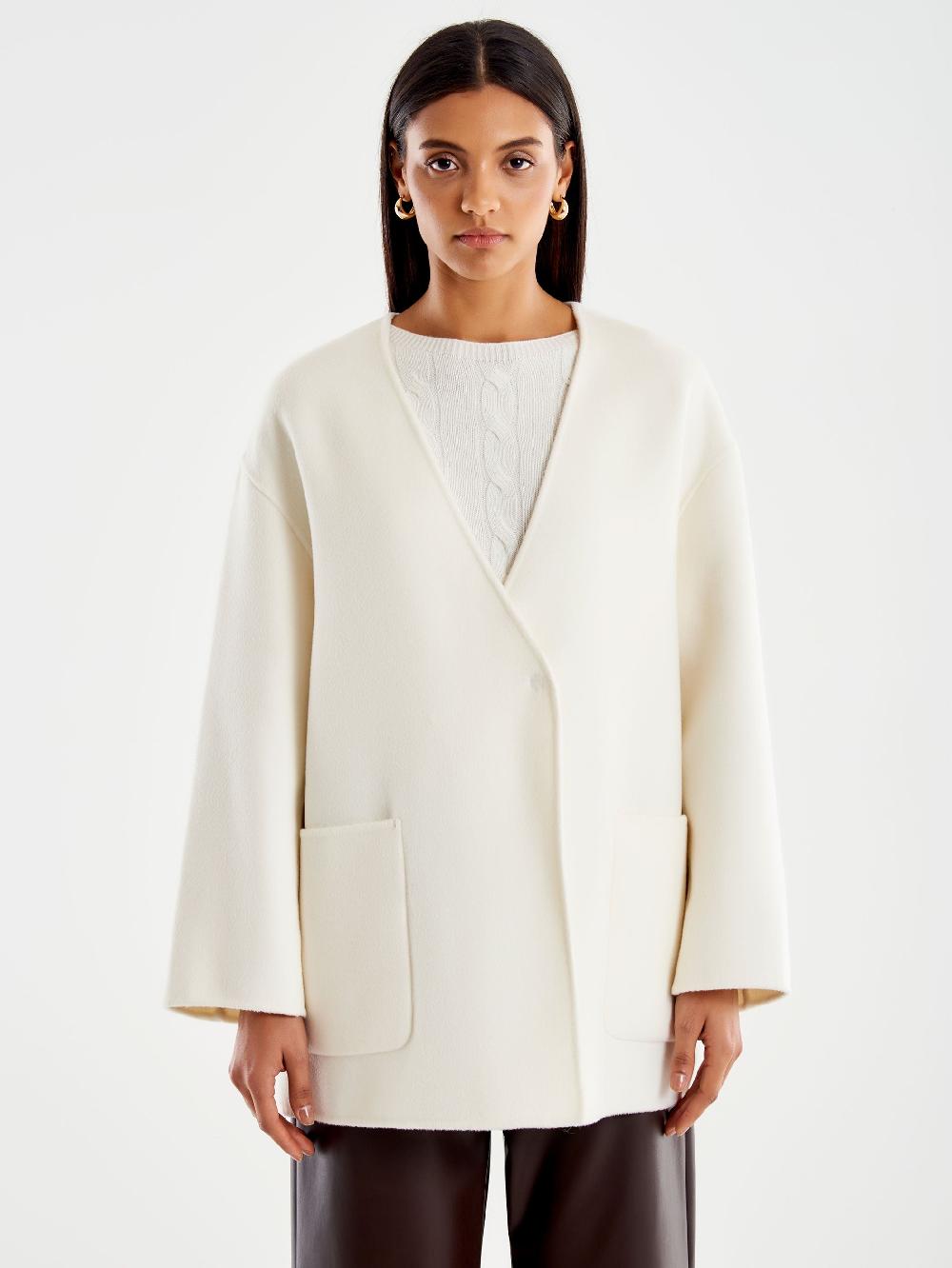 Vicolo Cappotto Corto Scollo a V Bianco Promozione Limitata