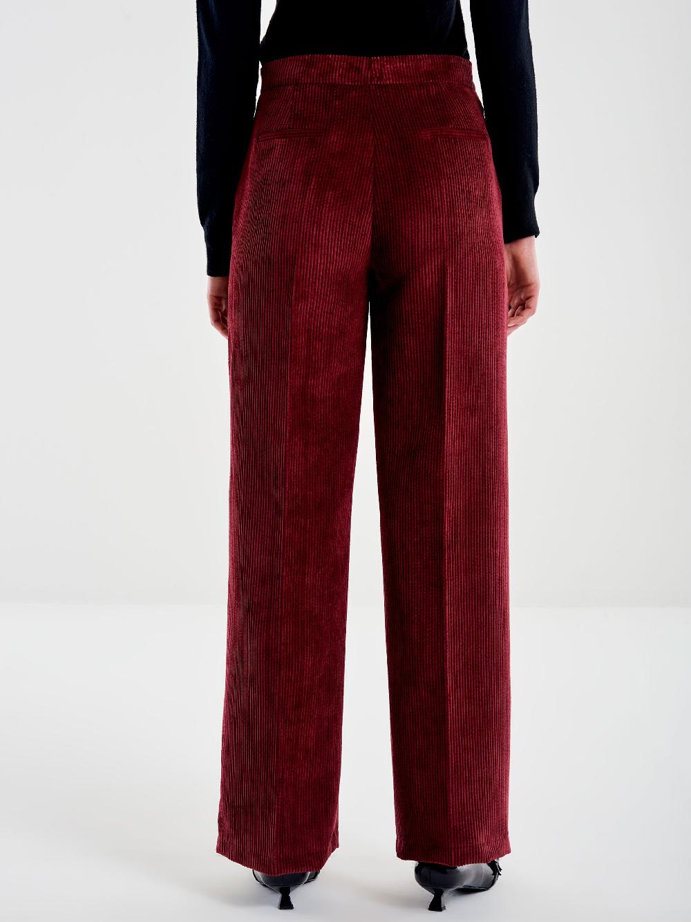 Vicolo Pantalone in Velluto a Palazzo Bordeaux Economico