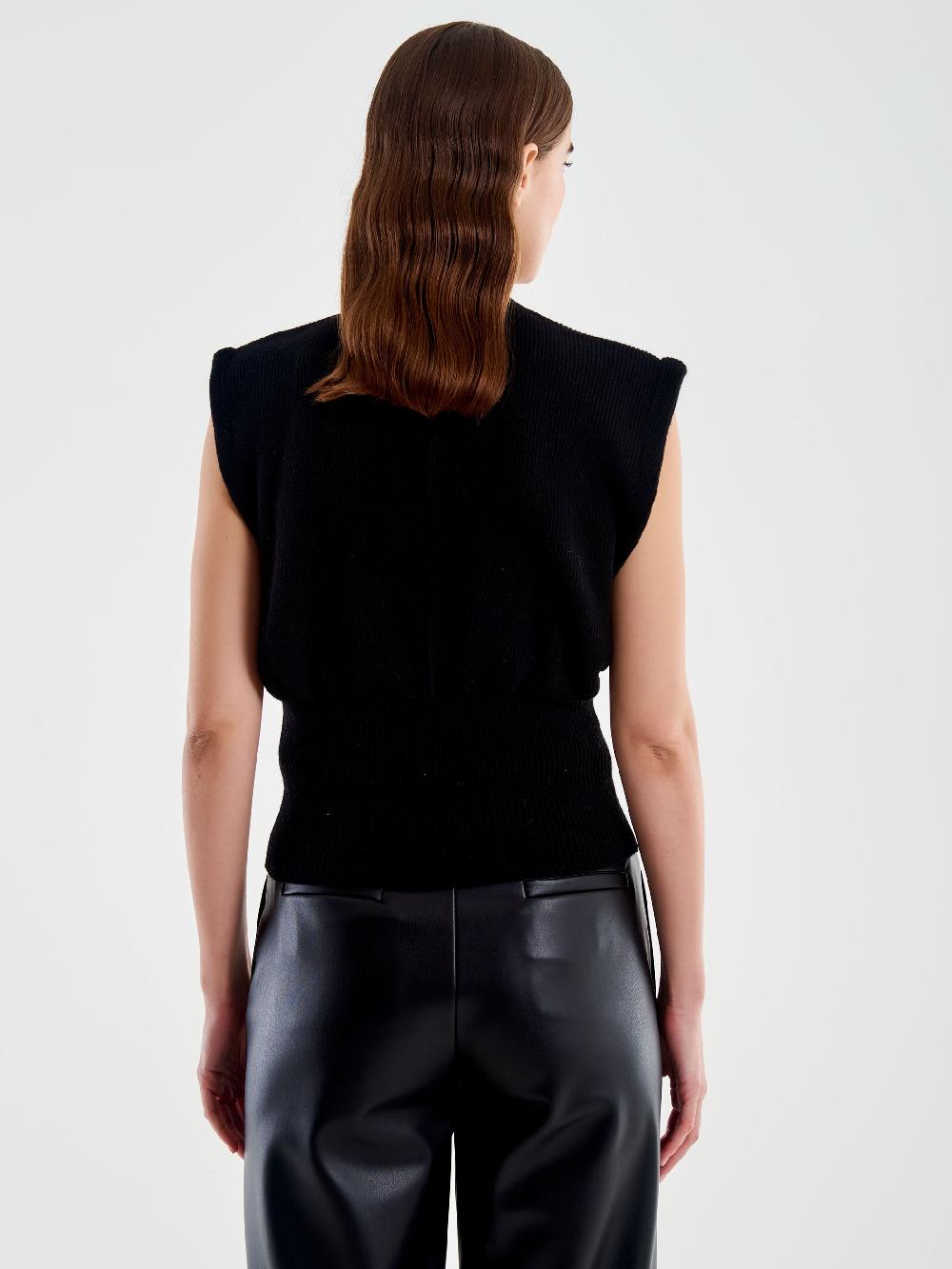 Vicolo Gilet Smanicato Girocollo Aderente Nero Presa