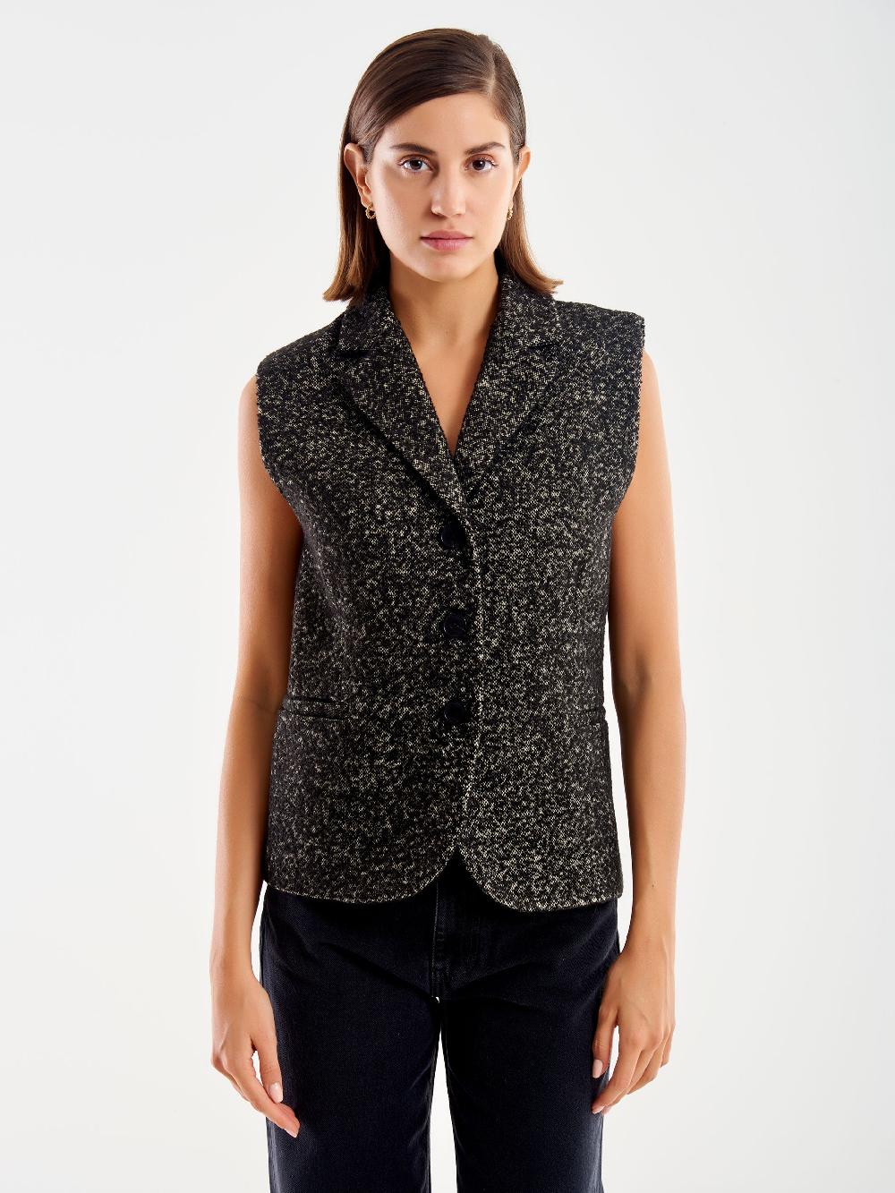 Vicolo Gilet Tre Bottoni – Vicolo Sottocosto