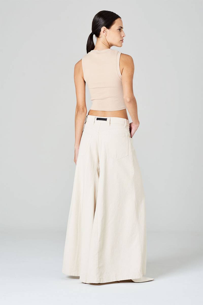 White sand Pantaloni in tessuto modal Nuovo