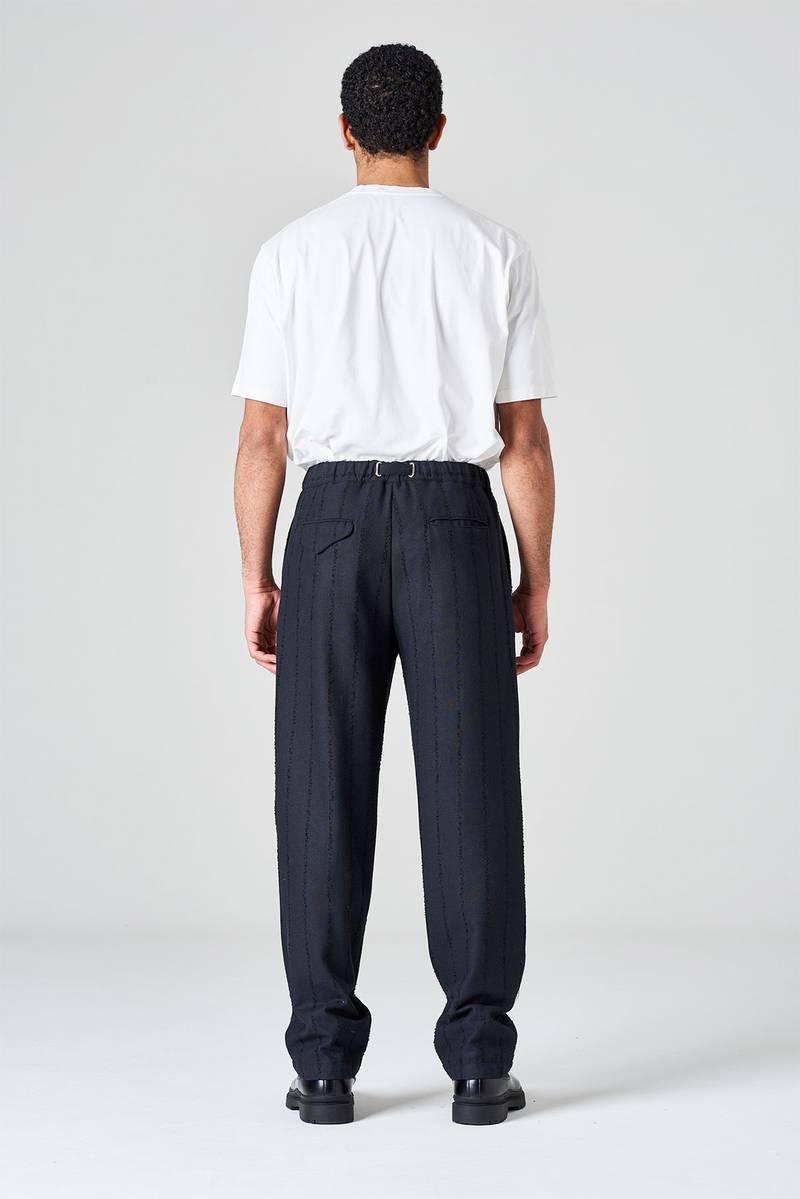 White sand Pantalone gamba dritta con pinces in flanella gessata 2025