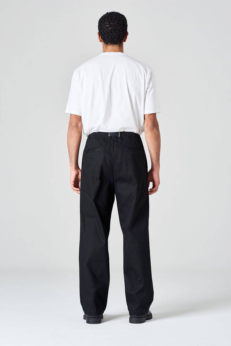 White sand Pantalone gamba larga con pinces centrale Qualità Garantita