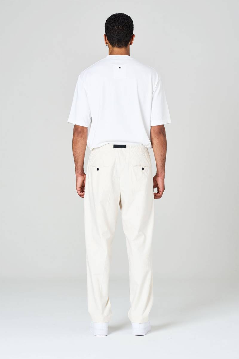 White sand Pantaloni in gabardina di cotone ricamata Sconto