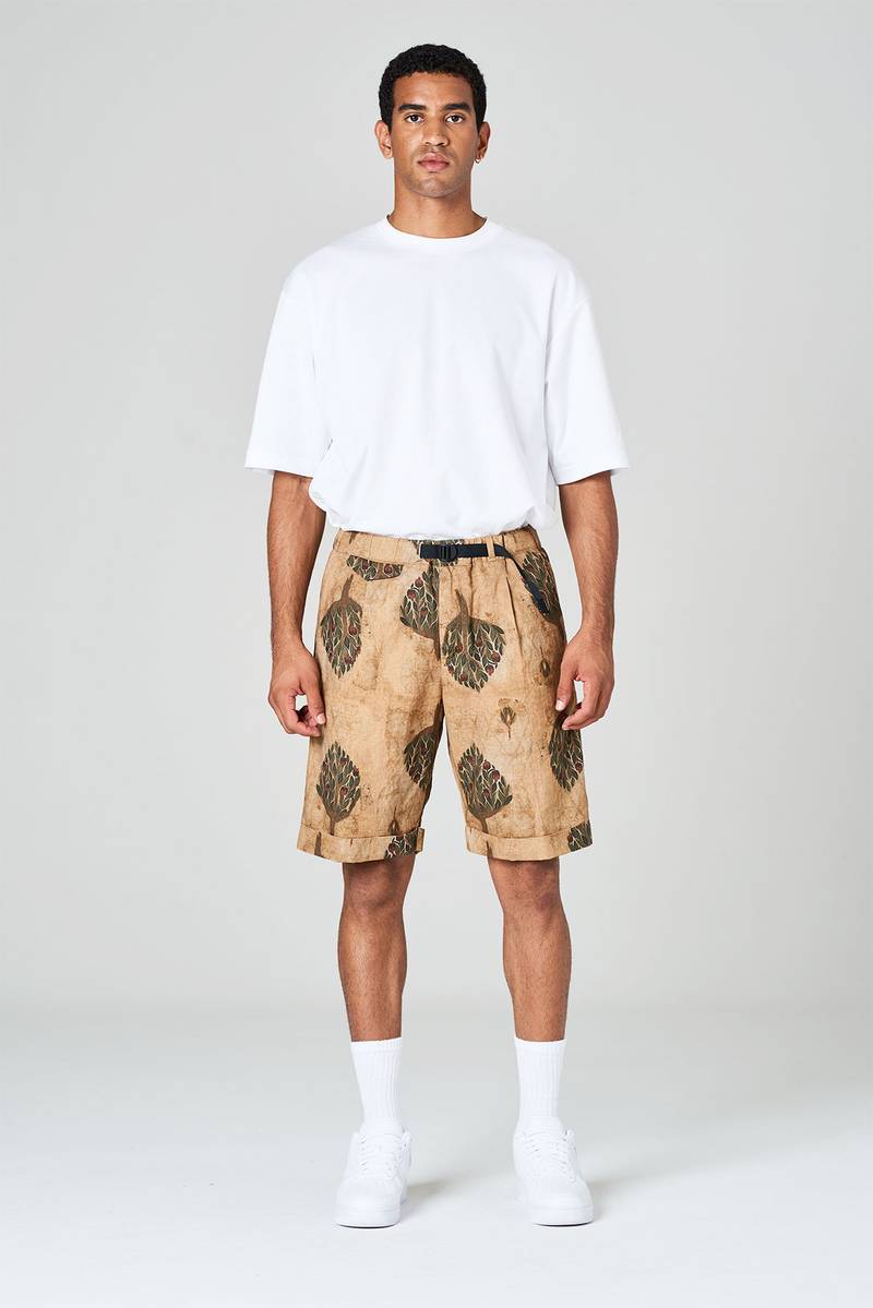 White sand Pantaloni corti in misto lino-cotone stampato con pinces e risvolto In Saldo