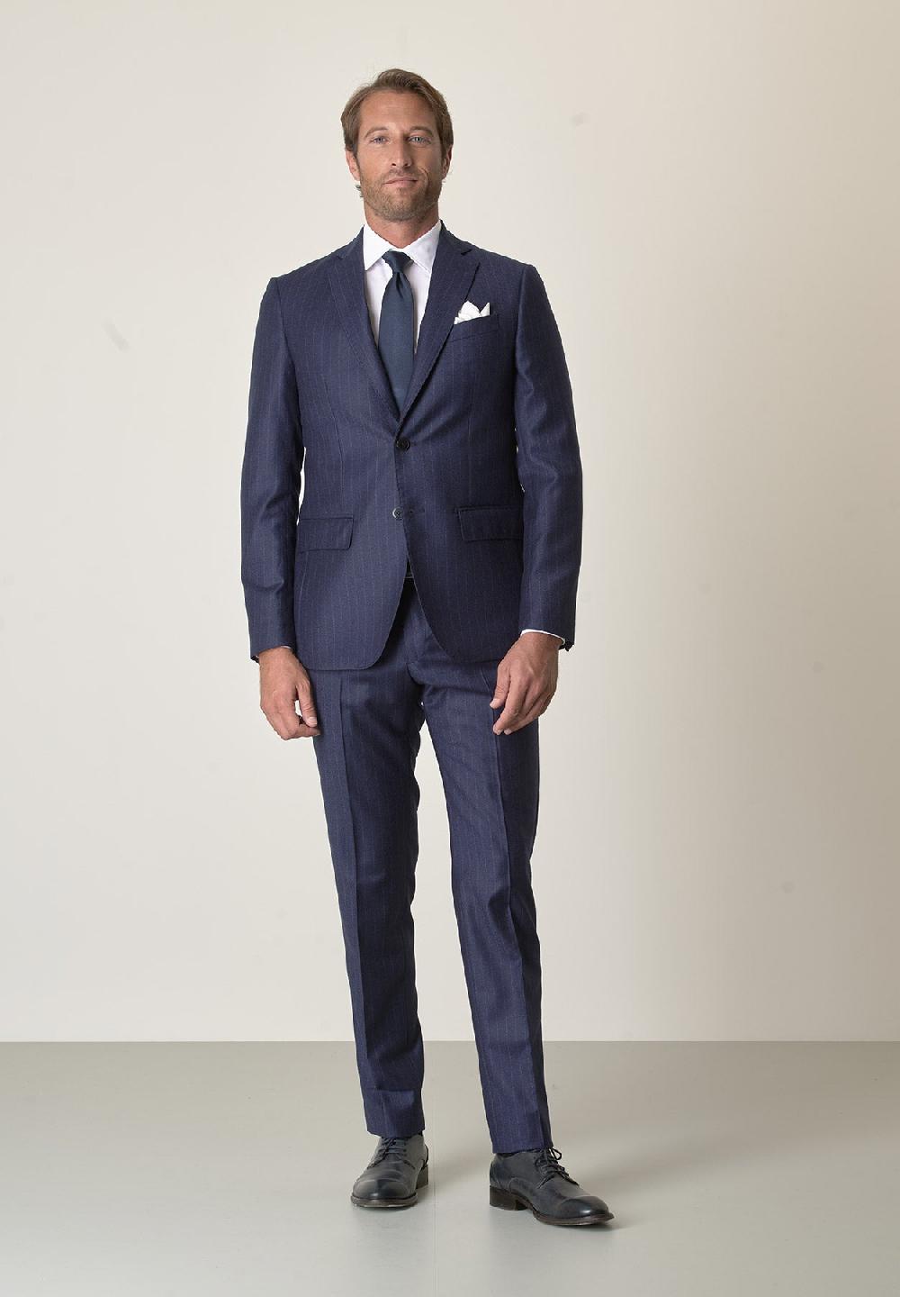 Angelico Abito blu gessato flanella lana vergine custom fit Consegna Veloce