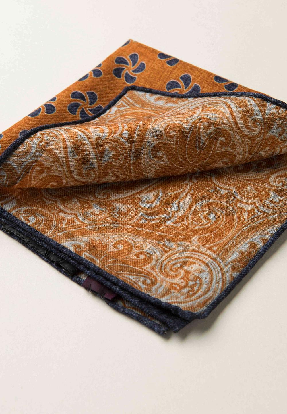 Angelico Pochette arancione blu fronte retro lana Presa