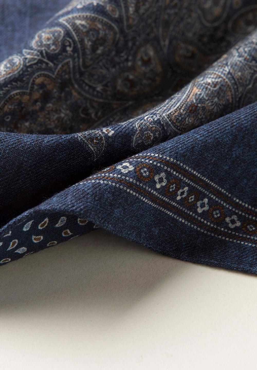 Angelico Pochette blu navy fronte retro lana Convenienza