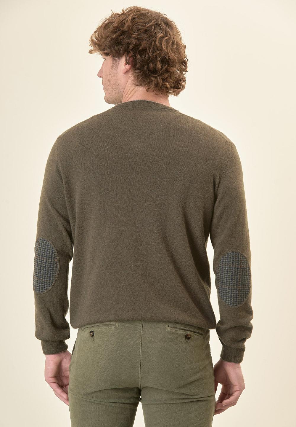 Angelico Scollo V verde militare toppe Novità