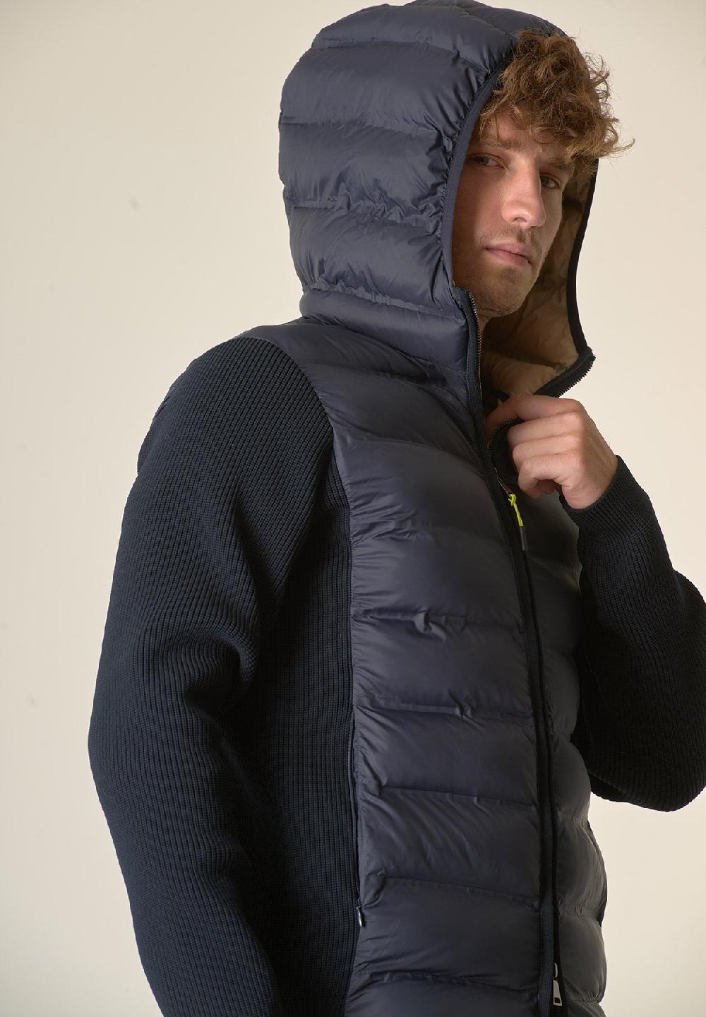 Angelico Giubbotto blu maniche maglia Sottocosto
