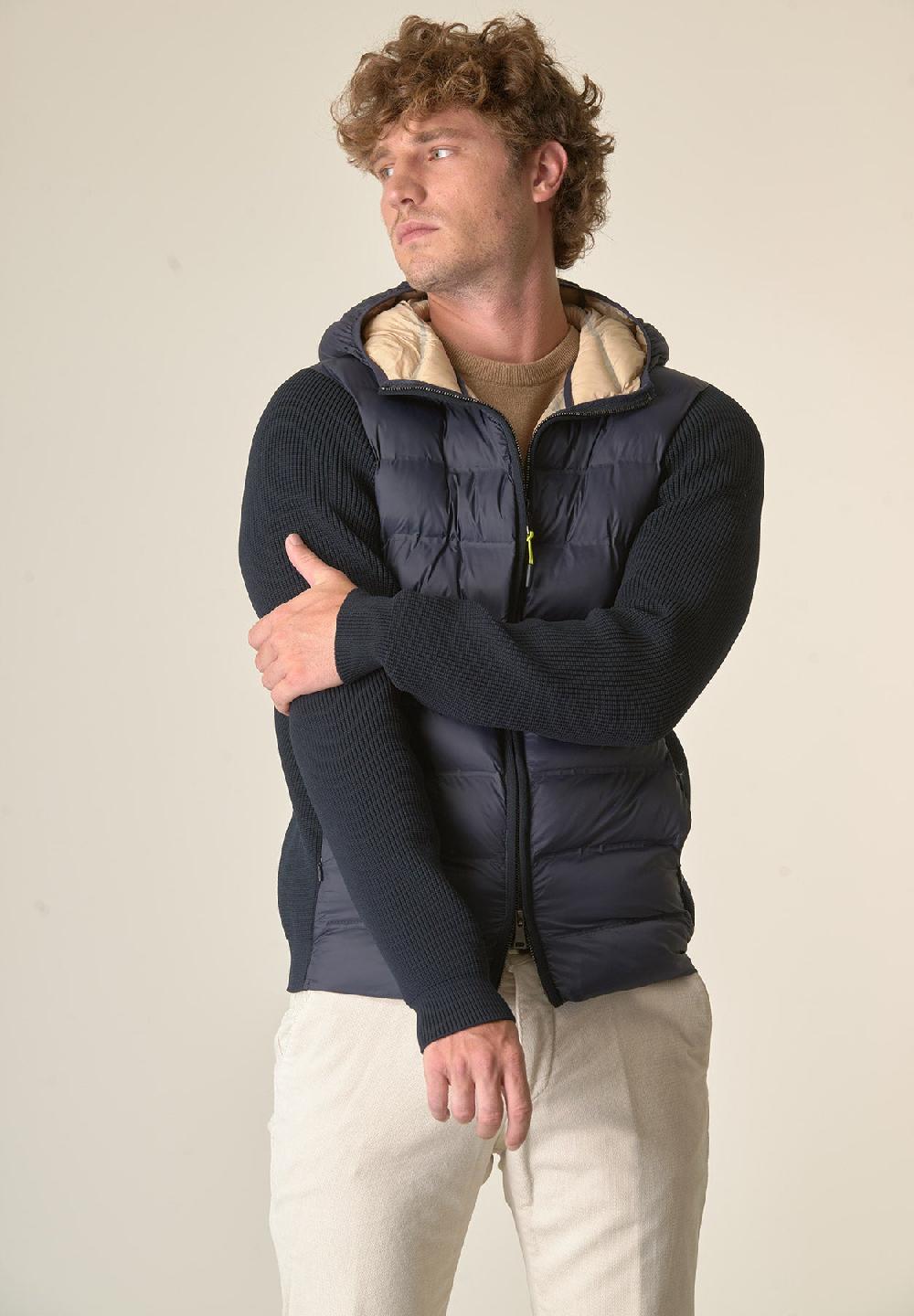 Angelico Giubbotto blu maniche maglia Sottocosto
